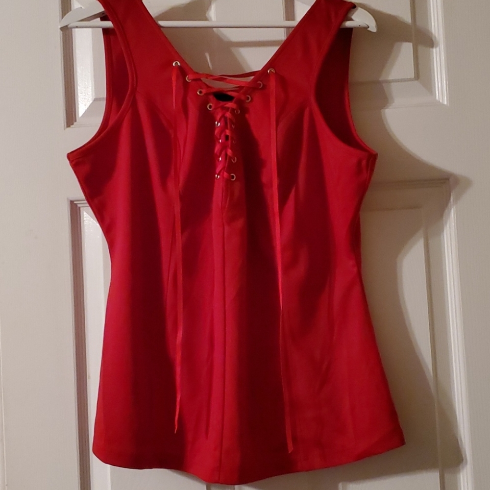 Top (NEVER WORN)